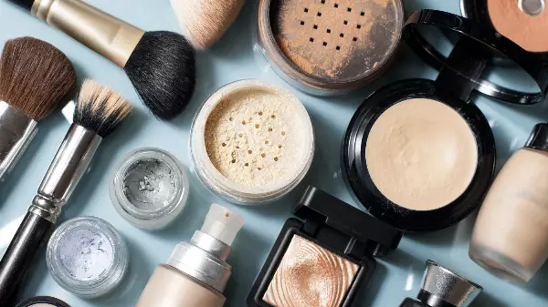 5 Best Cosmetic Brand of the World That Empowers Skincare Industry