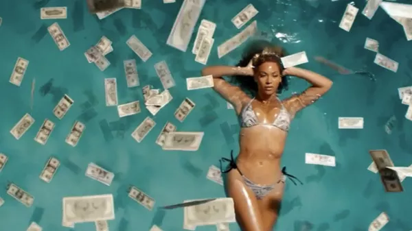 Lavish Lifestyles Lavish Lifestyles