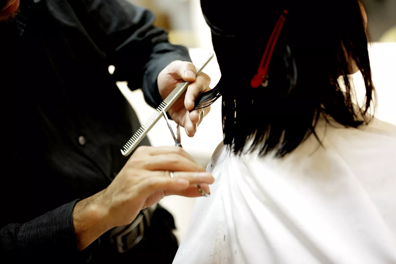 Should I Cut My Hair? or Long hair vs. Short hair | DietZones Should I Cut My Hair? or Long hair vs. Short hair | DietZones