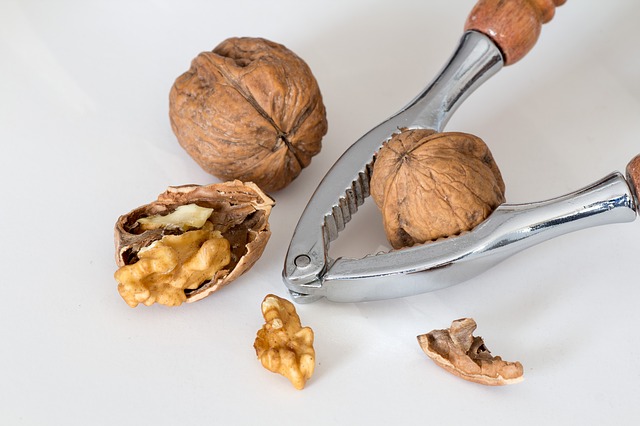 Adding Walnuts to Your Diet Is a Great Choice, Know Why