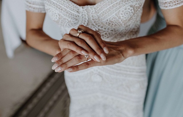 Bridal manicure