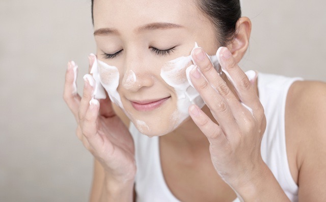 Daily Skincare Routine: How To Pamper Your Skin Correctly!