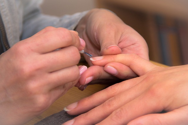 Your Guide To Acrylic Nails